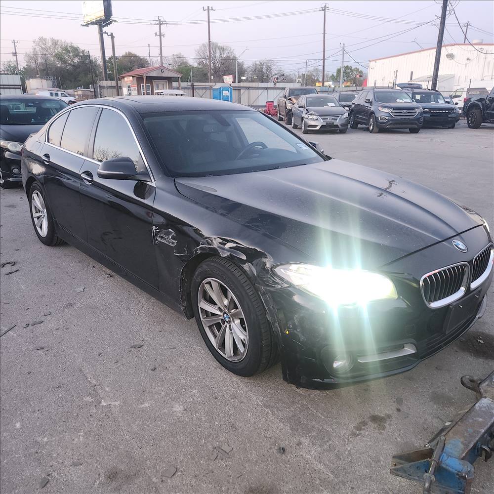 2016 BMW 528