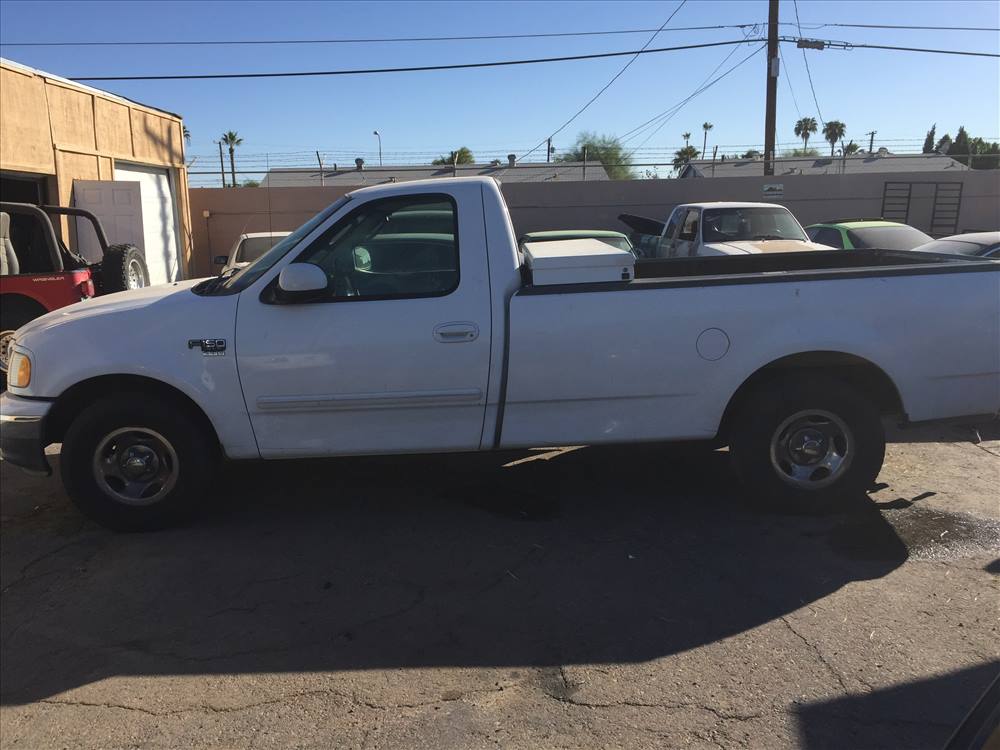 2002 Ford F150 Extended Cab (4 doors)